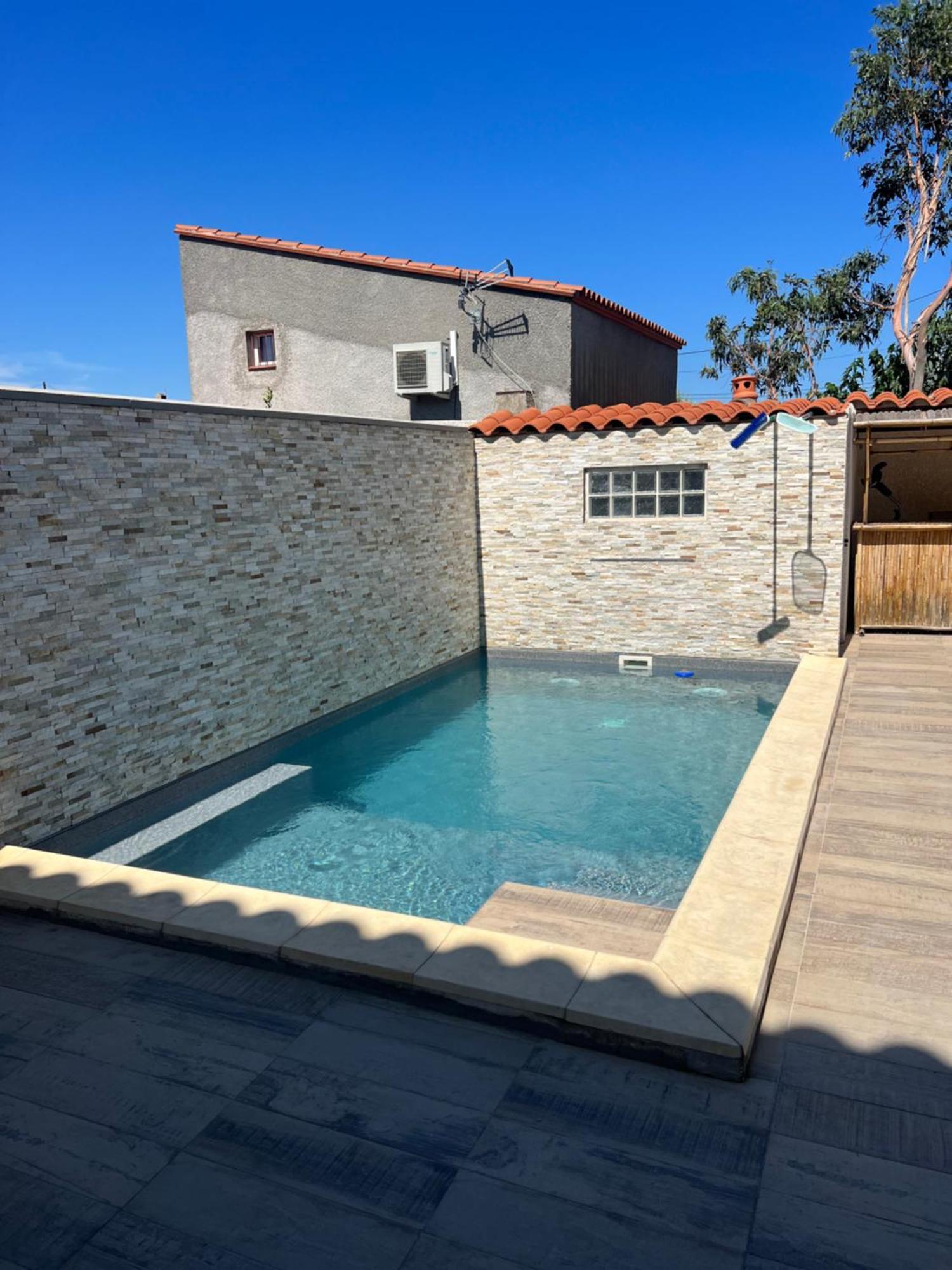 Magnifique villa avec piscine Perpignano Esterno foto